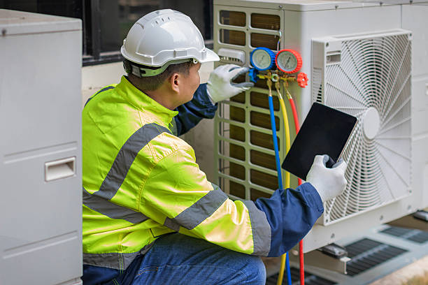 Professional Hvac technician working in Fischer, TX